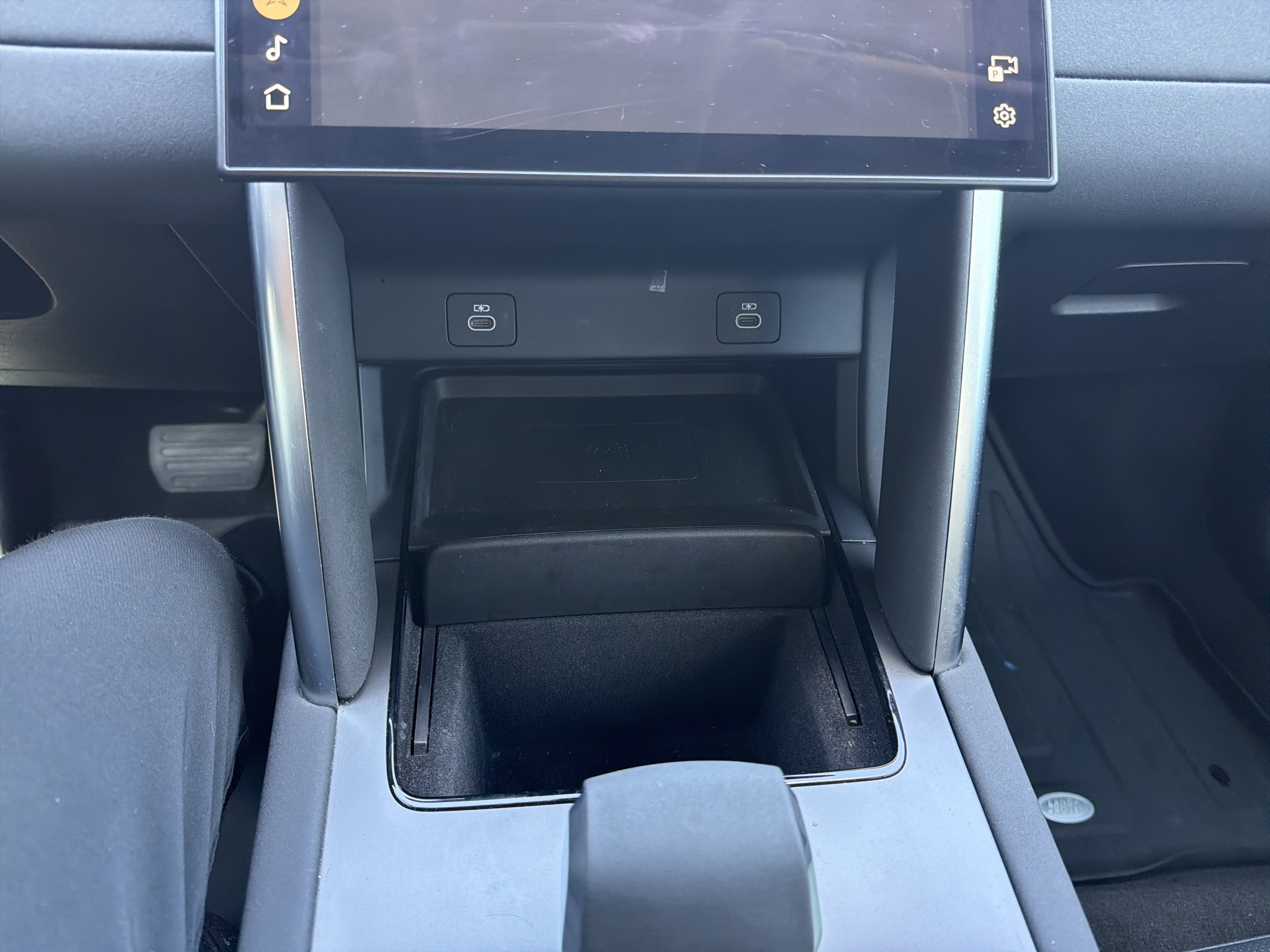 Used 2024 Land Rover Discovery Sport S AWD/4WD image 24