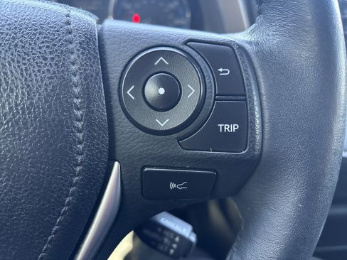 Used 2017 Toyota RAV4 Limited w/ Carpet Mat Package FWD image 24