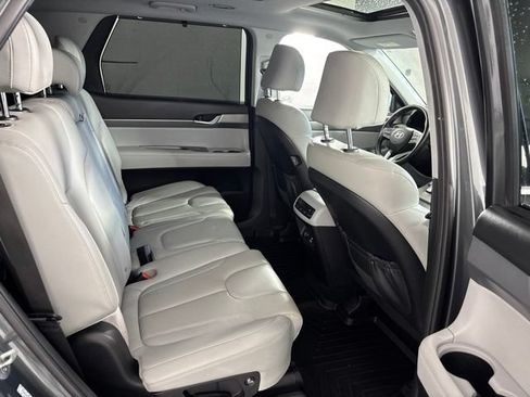 Used 2022 Hyundai Palisade SEL w/ 8P Bench Seat Package AWD/4WD image 26