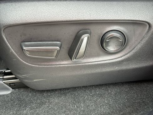 Certified 2025 Toyota Land Cruiser w/ Premium Package AWD/4WD image 14