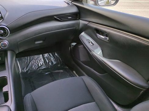 Used 2024 Nissan Sentra SV image 16