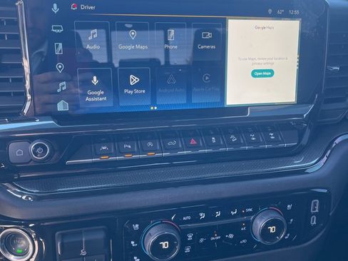 Used 2025 Chevrolet Silverado 1500 ZR2 image 17