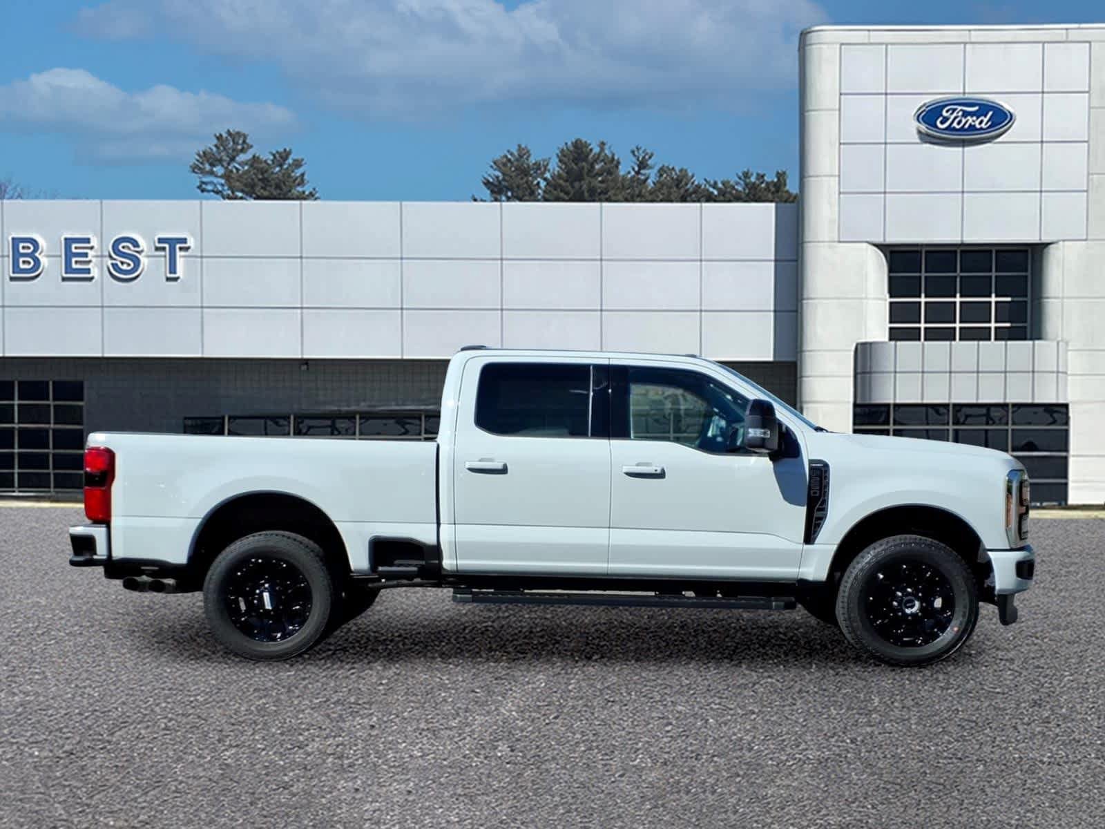 Used 2025 Ford F250 Lariat w/ Lariat Ultimate Package AWD/4WD image 8
