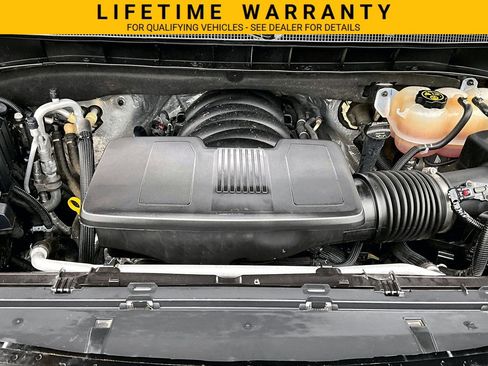 Used 2024 Chevrolet Tahoe Z71 w/ Z71 Off-Road Package AWD/4WD image 10