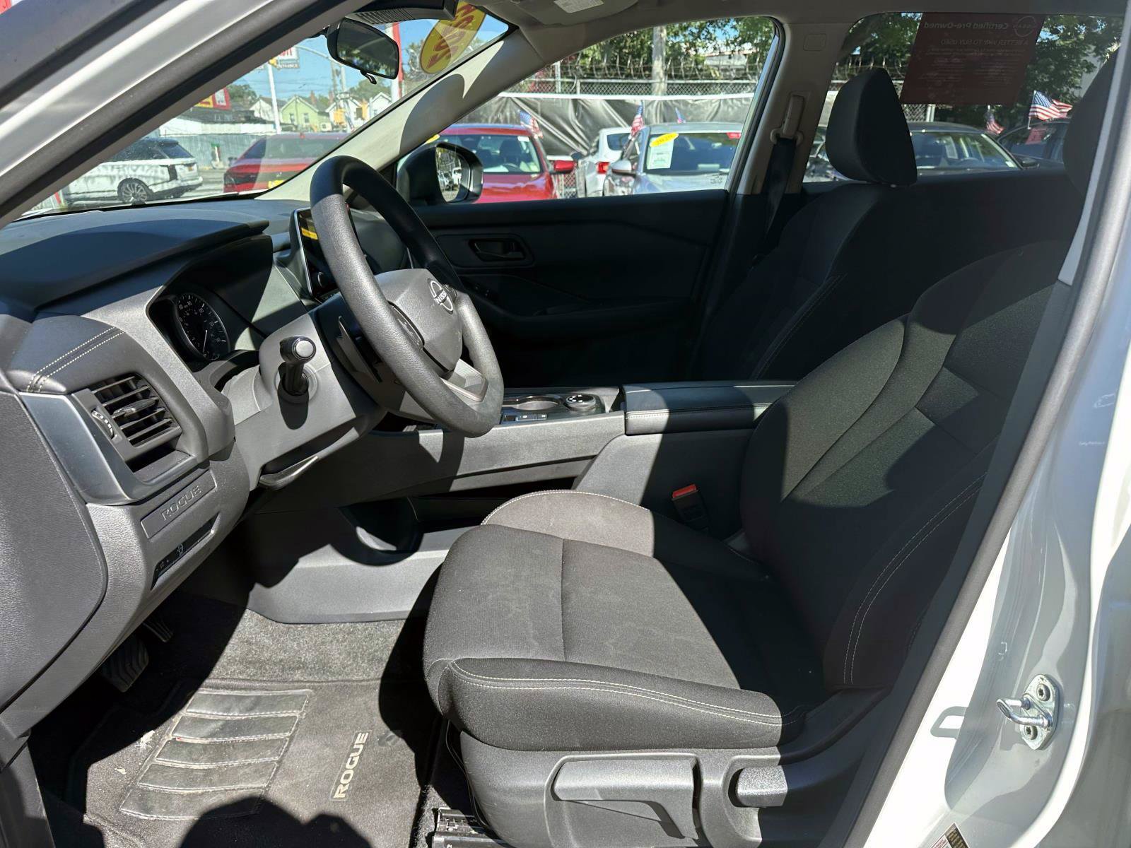 Certified 2025 Nissan Rogue S AWD/4WD image 14