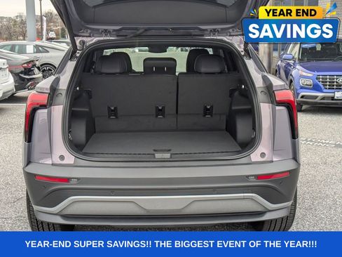 Used 2024 Chevrolet Blazer EV LT image 8