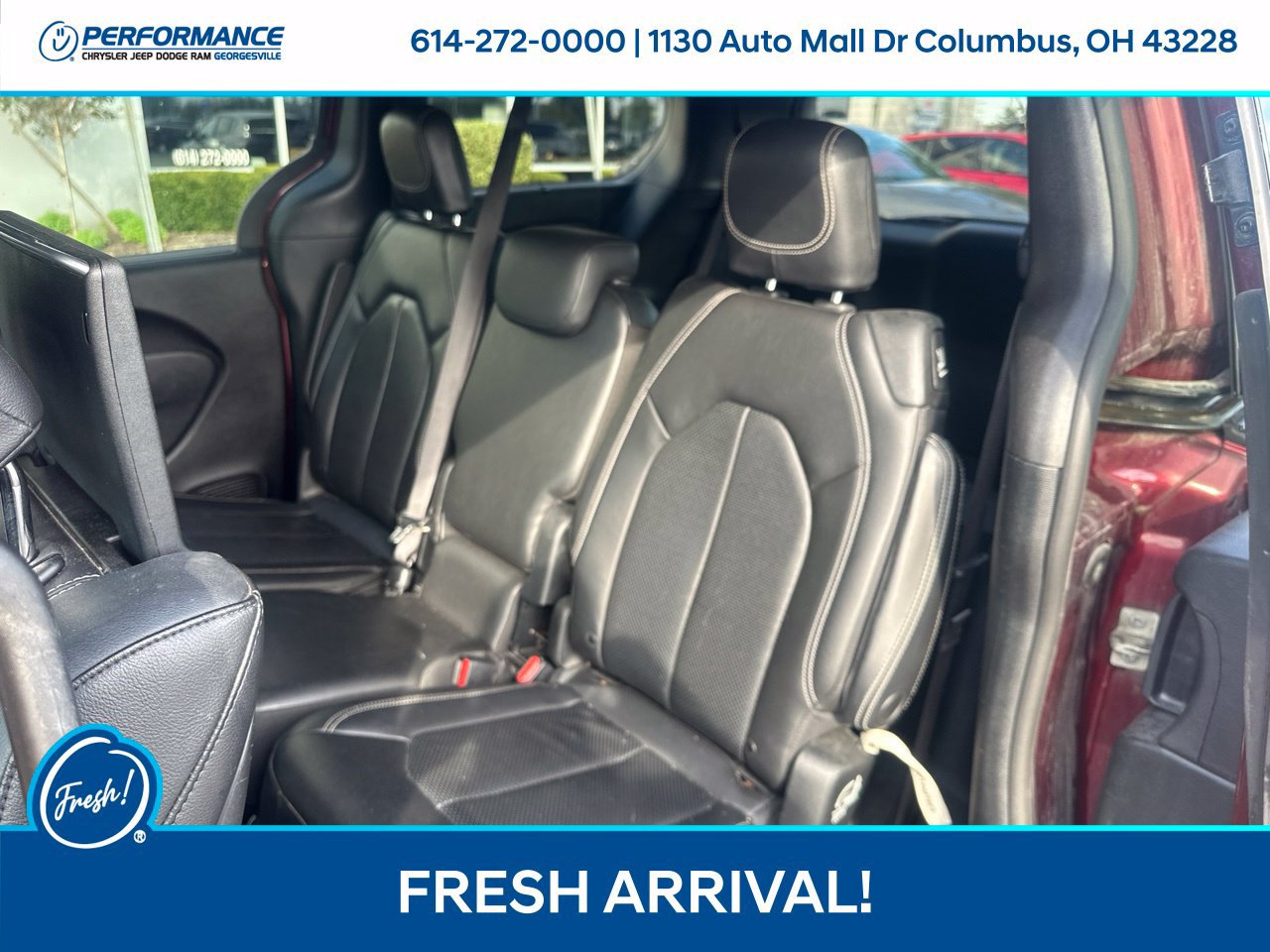 Used 2019 Chrysler Pacifica Touring-L Plus w/ Advanced Safetytec Group FWD image 15