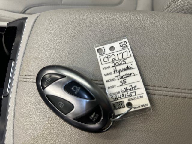 Used 2025 Hyundai Tucson SEL FWD image 33