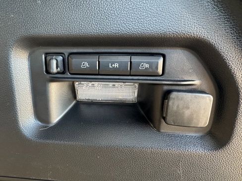 Certified 2023 Ford Explorer Limited w/ Equipment Group 301A image 21