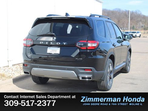 New 2026 Honda Pilot Elite image 2