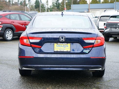 Used 2020 Honda Accord Touring image 8