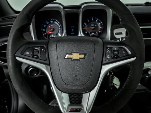 Used 2015 Chevrolet Camaro Z/28 RWD image 20