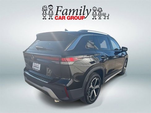 New 2026 Volkswagen Tiguan SE image 3