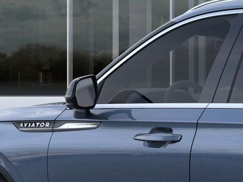 New 2026 Lincoln Aviator Reserve AWD/4WD image 21