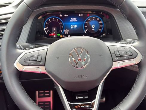 New 2026 Volkswagen Atlas Peak Edition AWD/4WD image 13