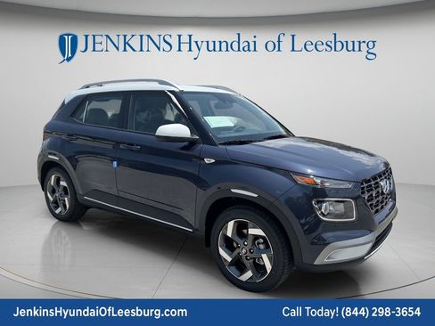 New 2026 Hyundai Venue SEL FWD image 1