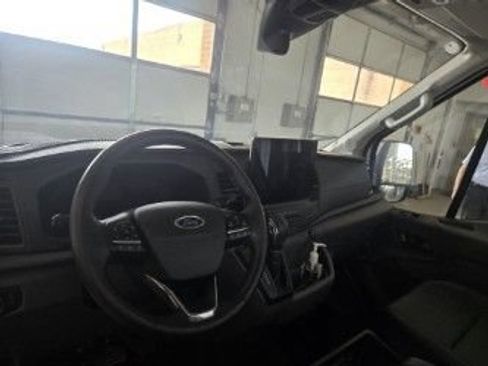 Used 2023 Ford Transit 250 Medium Roof w/ Exterior Upgrade Package RWD image 9