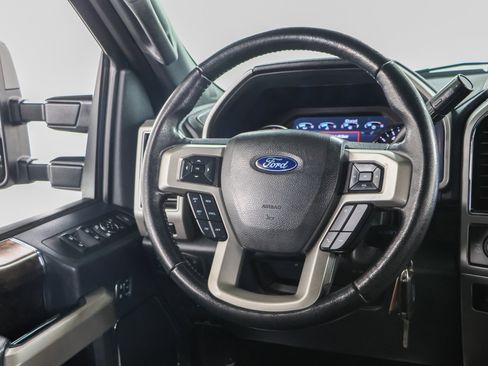 Used 2022 Ford F250 Lariat w/ Tremor Off-Road Package AWD/4WD image 13