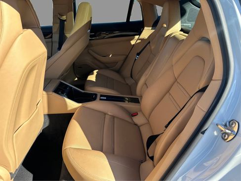 Used 2019 Porsche Panamera 4S AWD/4WD image 29