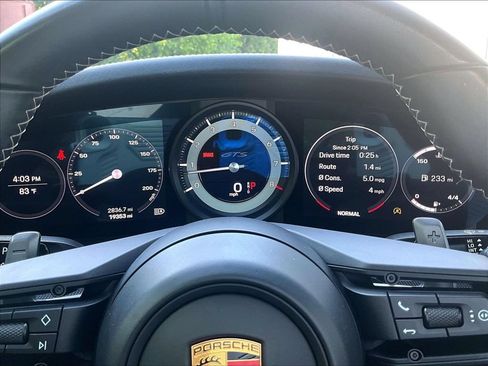 Certified 2022 Porsche 911 Carrera GTS RWD image 25