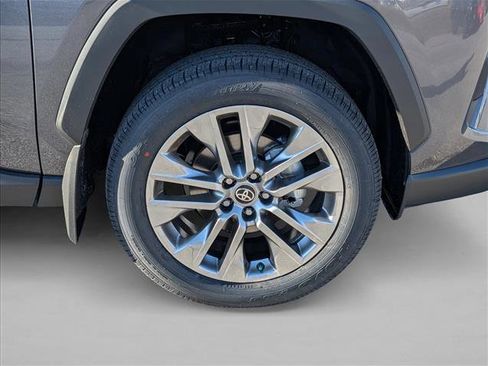 New 2025 Toyota RAV4 XLE Premium image 5