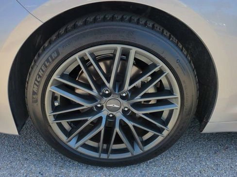 Used 2019 Genesis G70 2.0T Advanced w/ Elite Package image 10