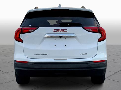 Used 2019 GMC Terrain SLE w/ Driver Convenience Package image 4