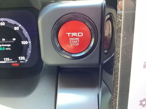 Used 2024 Toyota Tacoma TRD Sport image 22