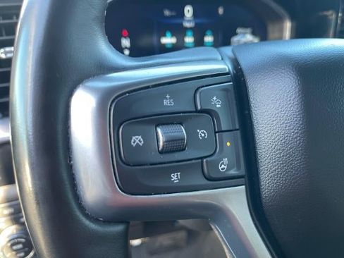 Used 2023 Chevrolet Silverado 1500 LT image 8