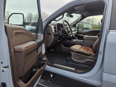 New 2026 Ford F250 King Ranch w/ Chrome Package image 12