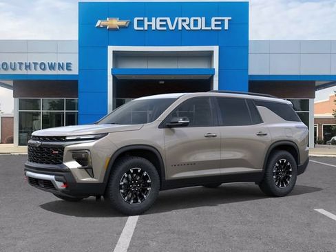 New 2026 Chevrolet Traverse Z71 w/ Enhanced Driving Package AWD/4WD image 2