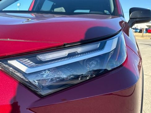 Used 2025 Toyota RAV4 LE image 11