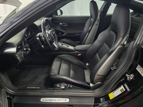 Certified 2018 Porsche 911 Carrera GTS image 14