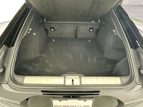 Used 2026 Porsche Panamera 4 AWD/4WD image 36