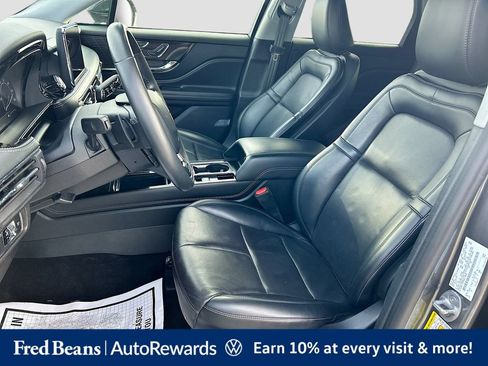 Used 2022 Lincoln Corsair AWD w/ Premium Package image 27