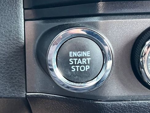 Used 2023 Toyota Tacoma TRD Sport AWD/4WD image 32