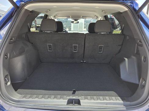 Used 2022 Chevrolet Equinox LT FWD image 17