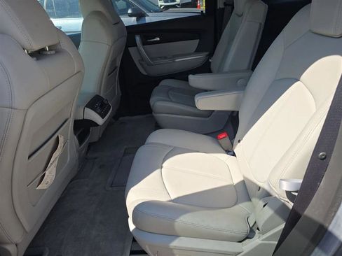 Used 2008 GMC Acadia SLT FWD image 19