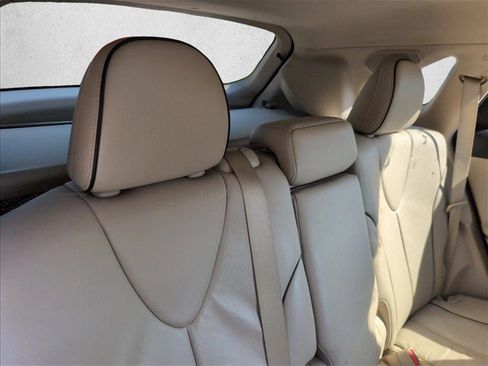 Used 2013 Toyota Venza XLE w/ XLE Premium Pkg FWD image 27