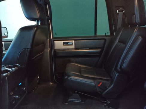 Used 2017 Ford Expedition EL Limited w/ Equipment Group 301A image 18