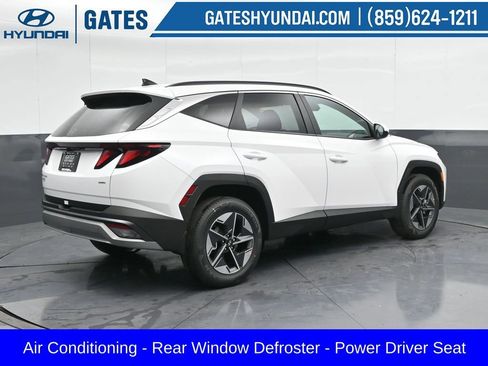 Used 2025 Hyundai Tucson SEL AWD/4WD image 2