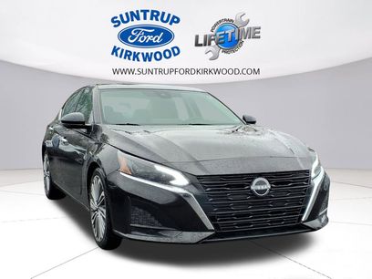 Used 2023 Nissan Altima 2.5 SL