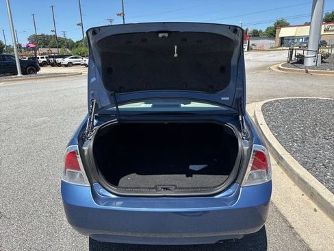 Used 2009 Ford Fusion SE FWD image 24