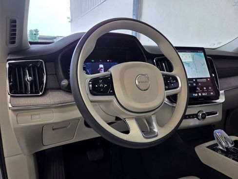 New 2026 Volvo XC90 B6 Ultra w/ Protection Package AWD/4WD image 17