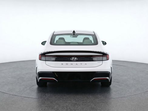 Used 2025 Hyundai Sonata SEL FWD image 7