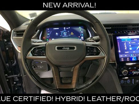 Used 2022 Jeep Grand Cherokee Summit AWD/4WD image 38