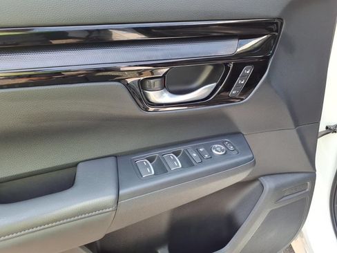 Used 2024 Honda CR-V EX-L image 18