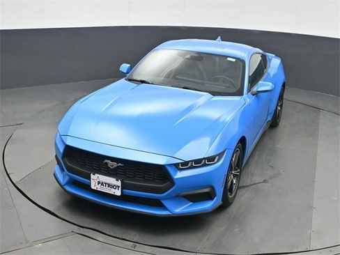 Used 2024 Ford Mustang Premium image 36