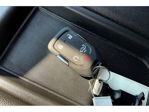 Used 2019 Chevrolet Silverado 1500 RST image 13