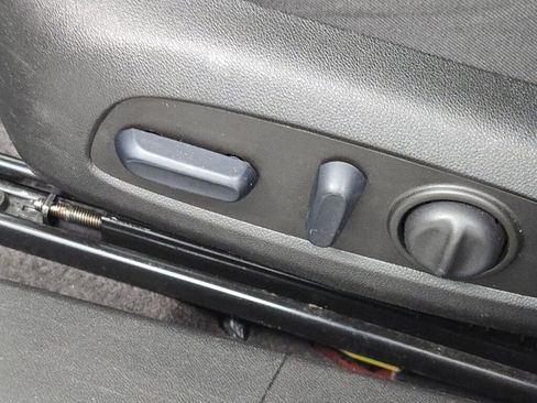 Used 2024 Chevrolet Malibu LT FWD image 25